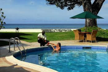 Treasure Beach By Elegant Hotels - All-Inclusive, Adults-Only Paynes Bay Kültér fotó